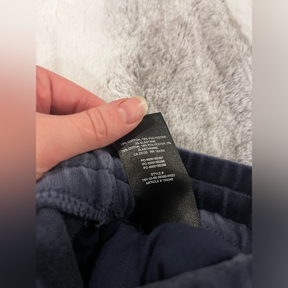 Aritizia Tna Relaxed Velour Sweatpant - Picture 2 of 7